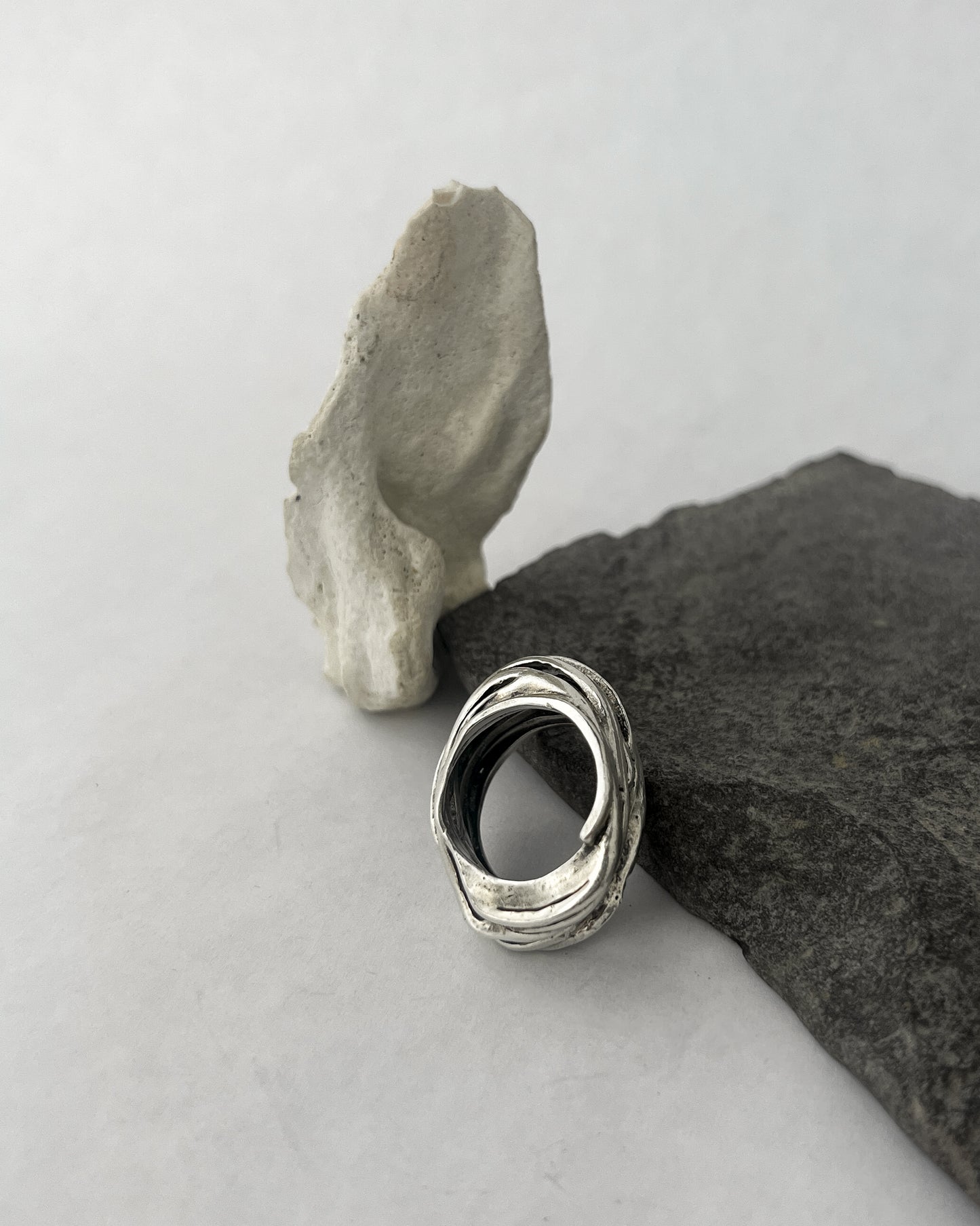 Rooted Overlapping Ring