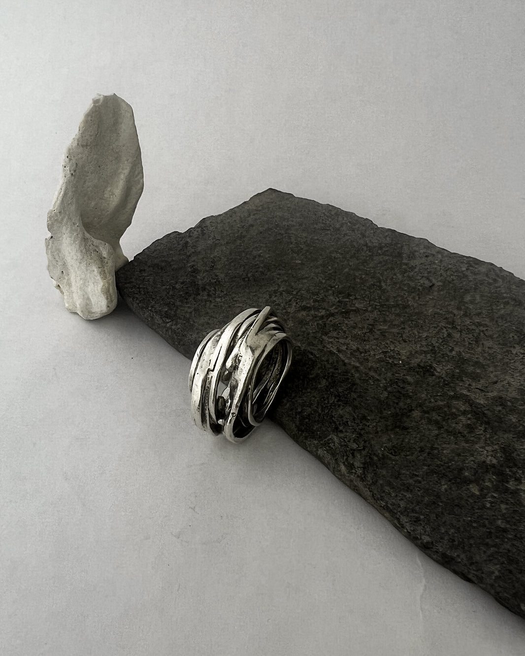 Rooted Overlapping Ring