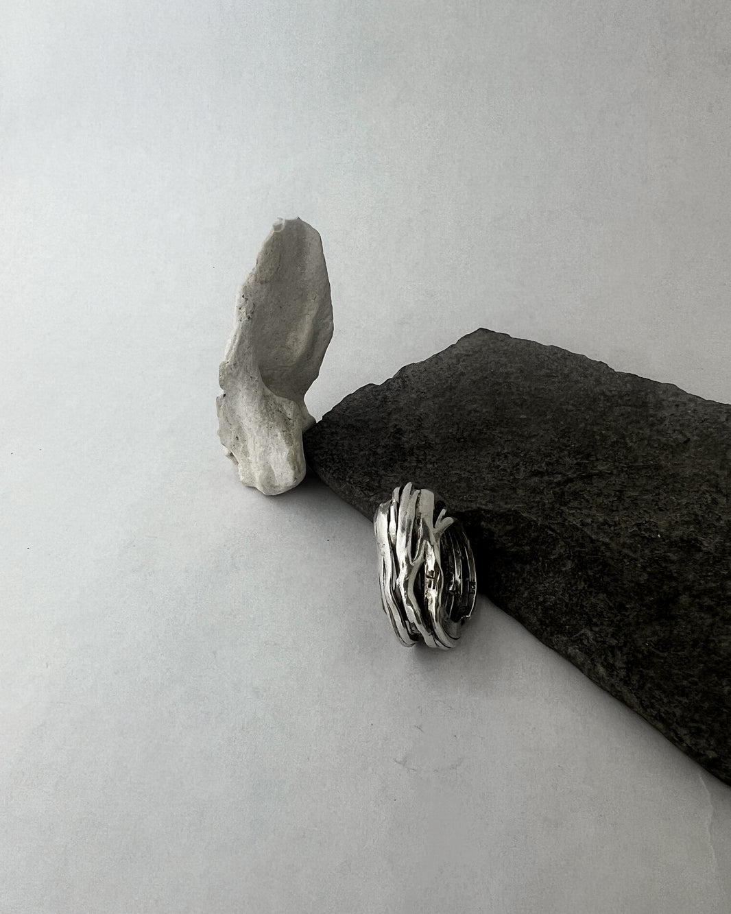 Rooted Overlapping Ring