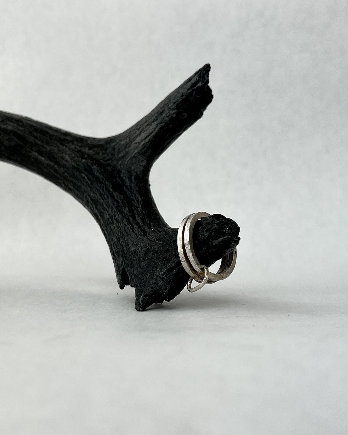Negative Stone Ring