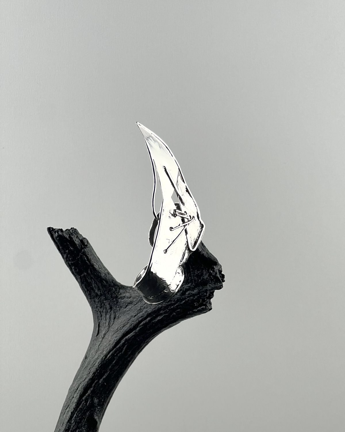 Double Finger Winged Ring